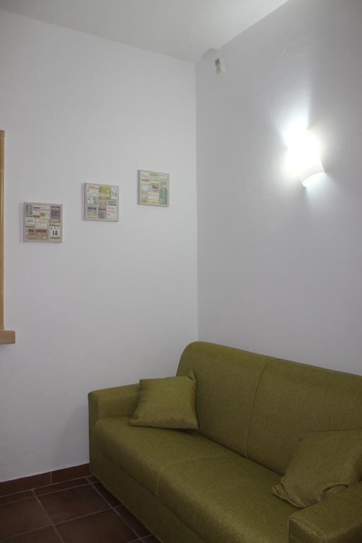 L'Albero Dei Limoni B&B Таранто Экстерьер фото